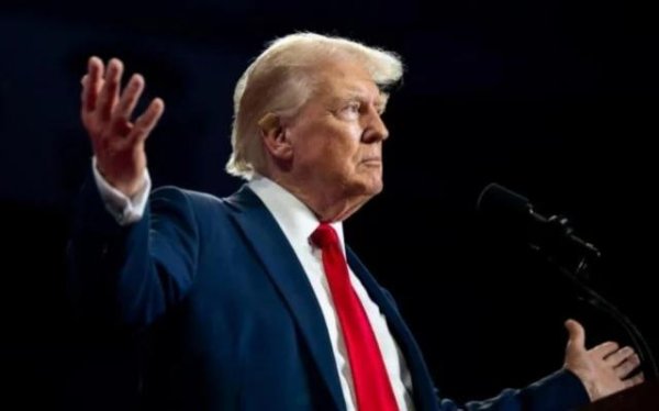 富腾优配  普京称美制裁不会对俄经济带来重大影响，特朗普回应